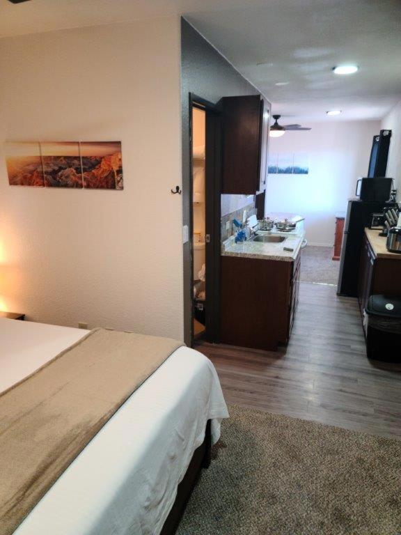 069B Comfortable Suite With Kitchenette And King Bed Near South Rim Sleeps 4 Valle Exterior photo